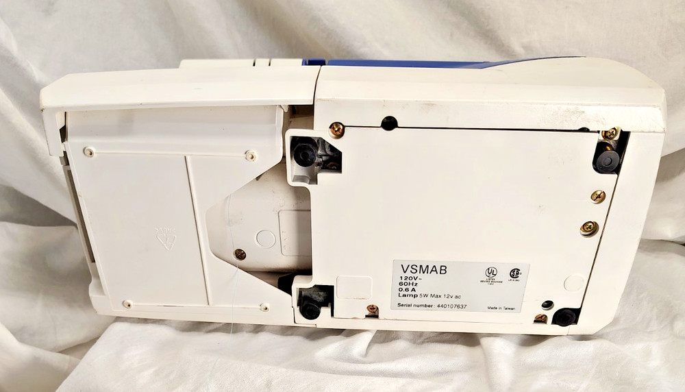 Husky Star sewing machine, #224, no power cord, untested