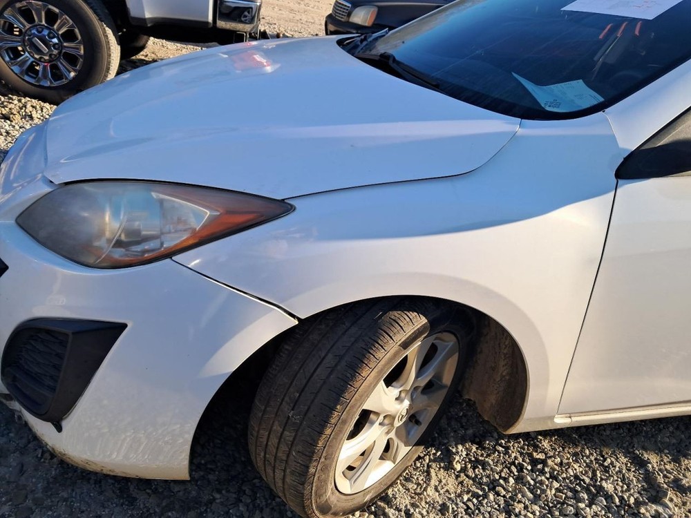 3 2010 Glove Box 4898048