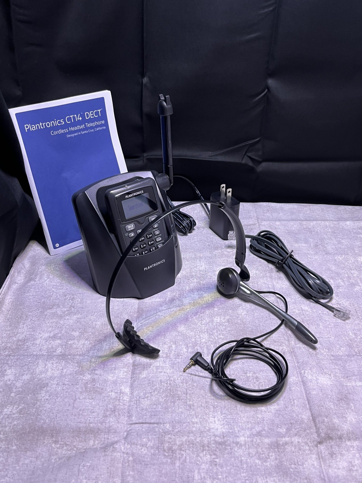 Plantronics CT14 Cordless DECT Headset phone Black Tested Working With Box Cords