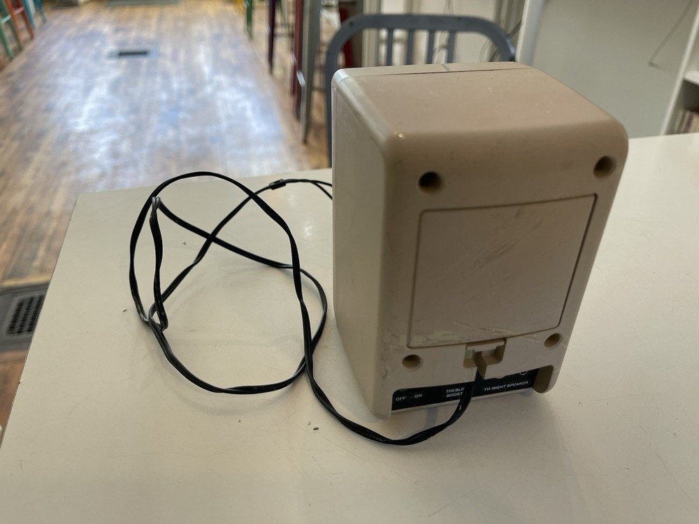 Commodore A10 Speaker - Tested Working