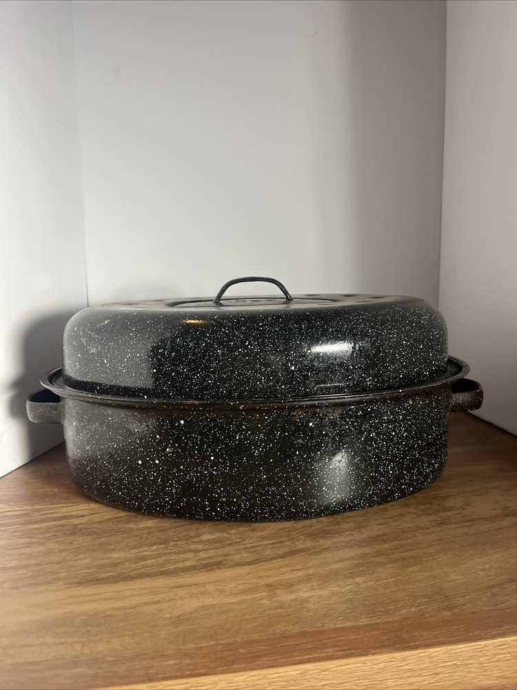Black Speckled Enamelware Roaster Roasting Pan 12x16 - Good Cond.