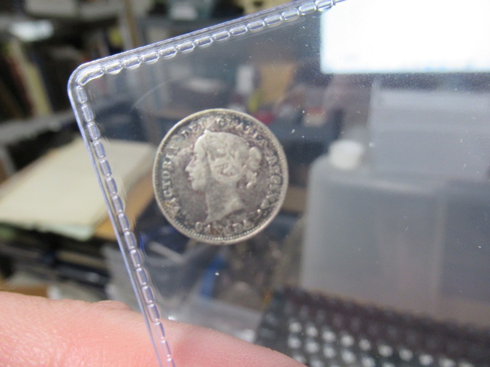 1886 Canada 5 Cents Silver Coin, Small 6