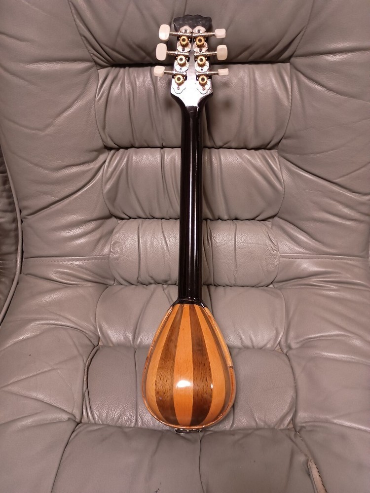 Good condition Mandolin String instrument Rare item