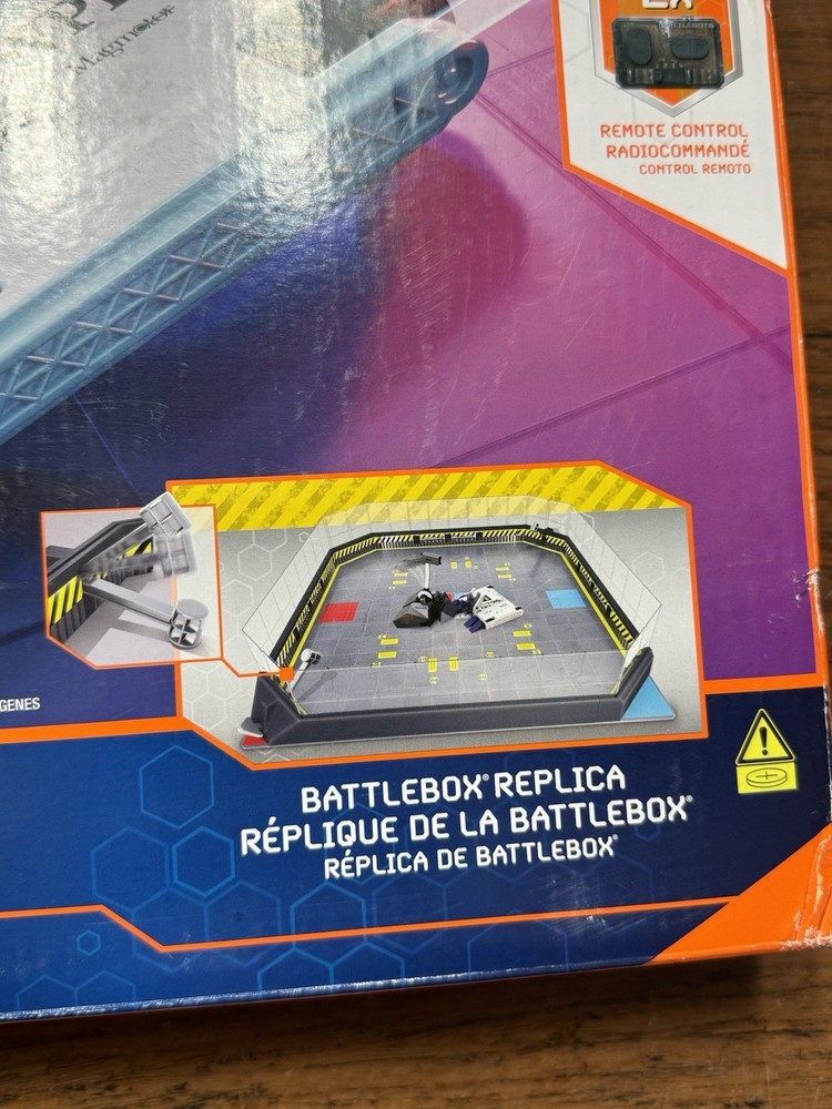 Hex Bots BattleBots ARENA 4.0 + BLACKSMITH & BITE FORCE R/C Robots