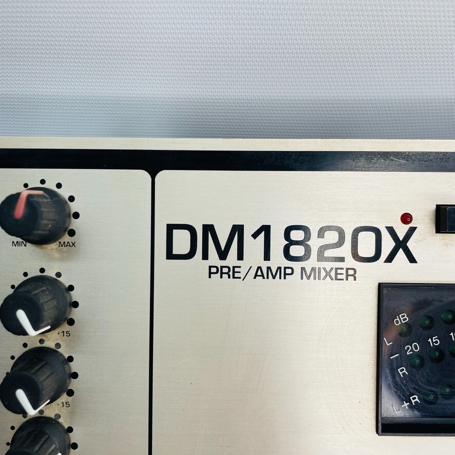 Numark PPD DM1820X Pre/Amp Mixer