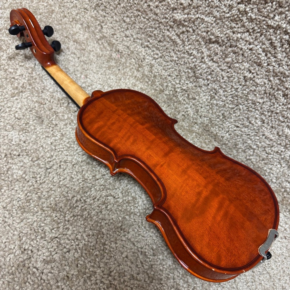 Unlabeled 1/8 Violin Flame Maple w/ Case & Bow