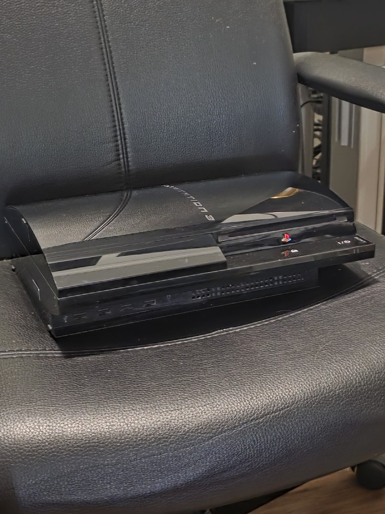 Ps3 20gb CECHB01 Backwards Compatible Rare