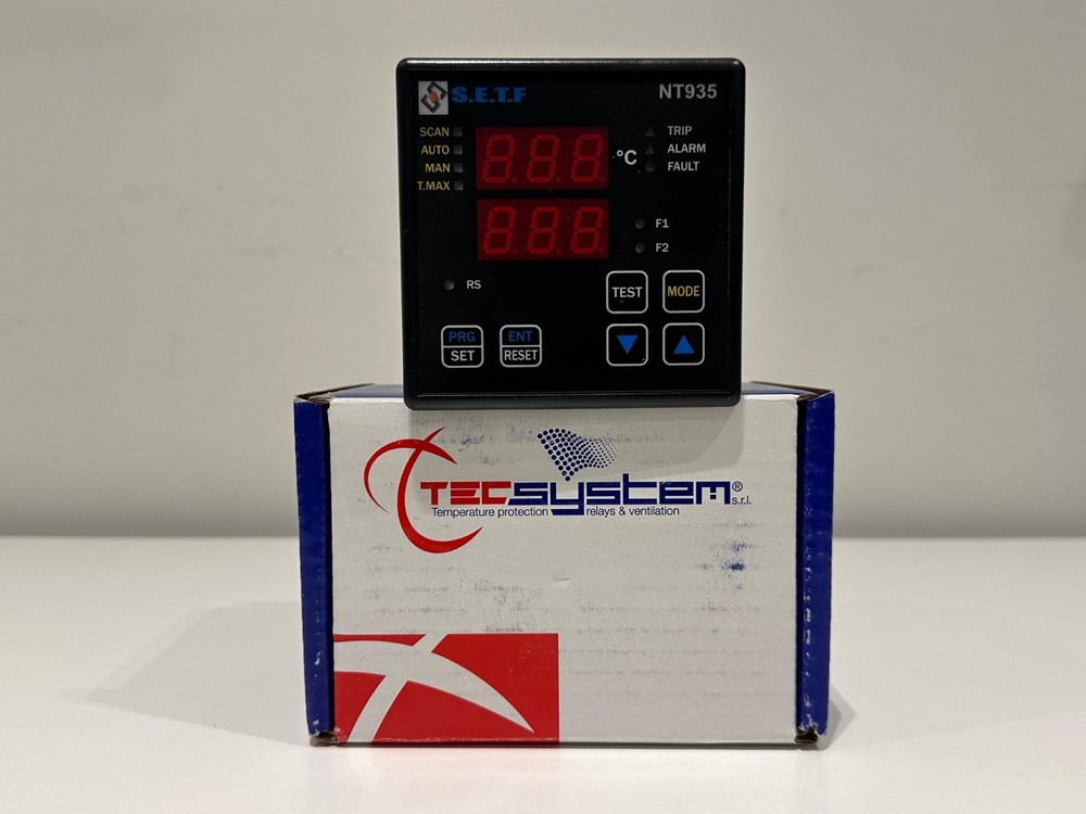 TECSYSTEM NT935 Temperature Control Unit for Transformers