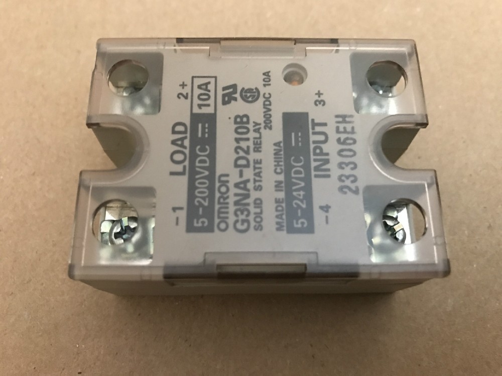 Omron G3NA-D210B Solid State Relay