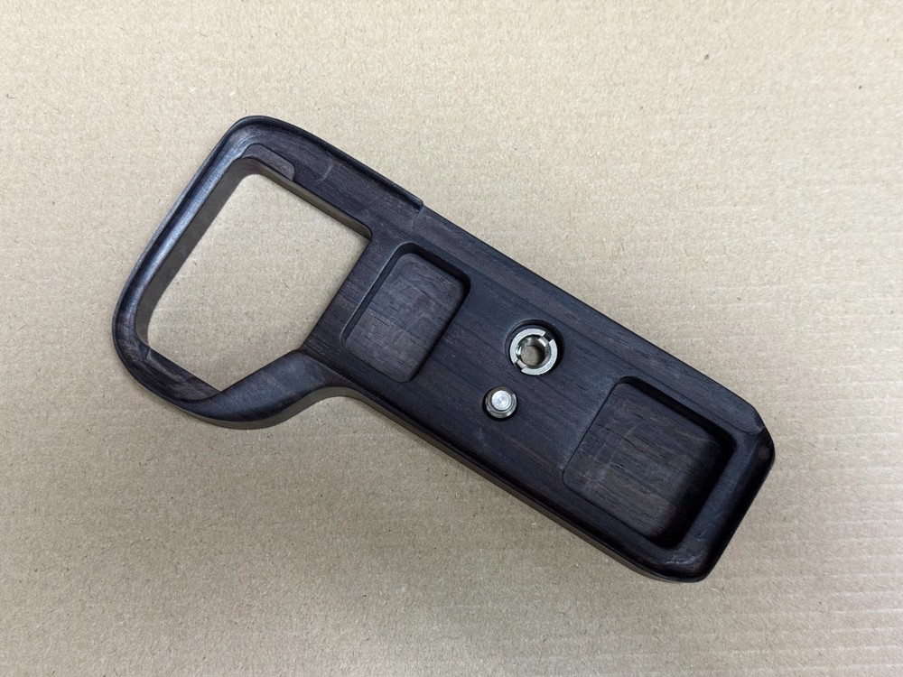 Quick Release Plate Camera base solid wood suitable for Sony A7R3 A7M3 A9