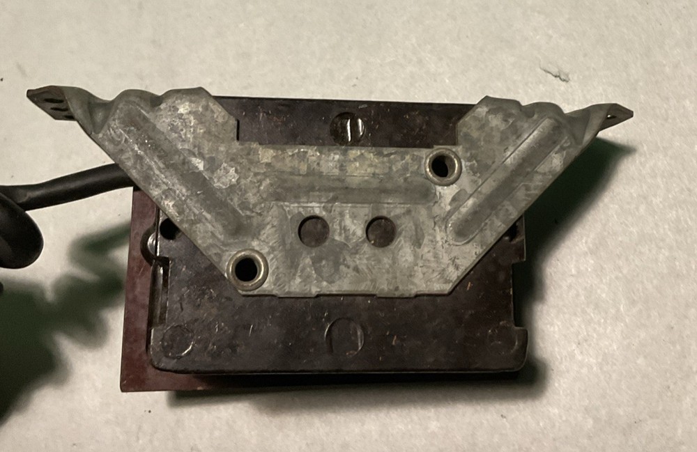 Vintage/ Antique Transmitter Switch ( Off & On )