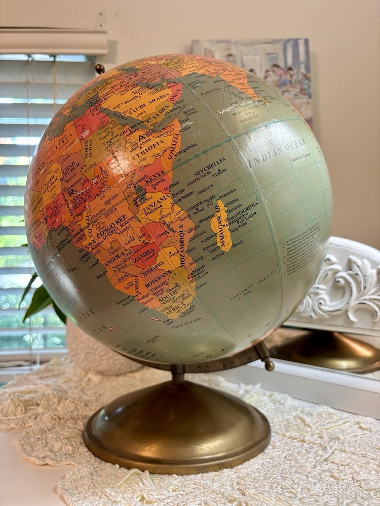 Vintage Philips Challenge Globe 1960’s