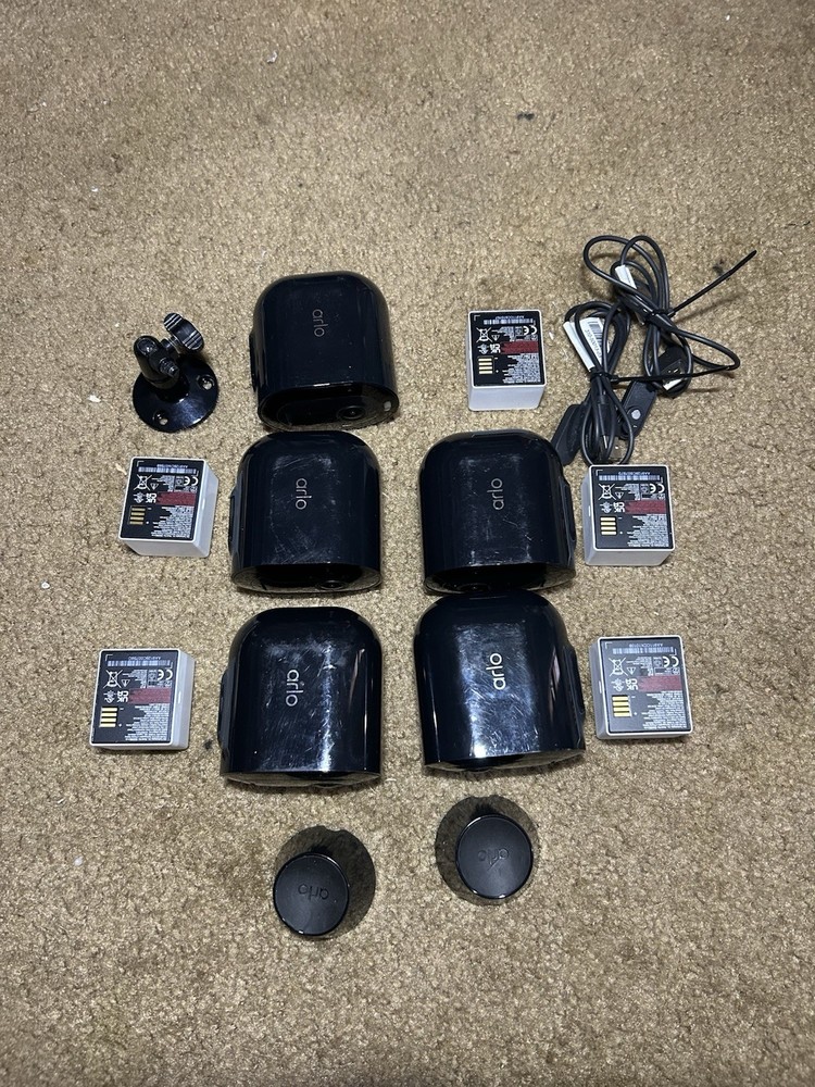 5x Arlo Pro4 Cameras
