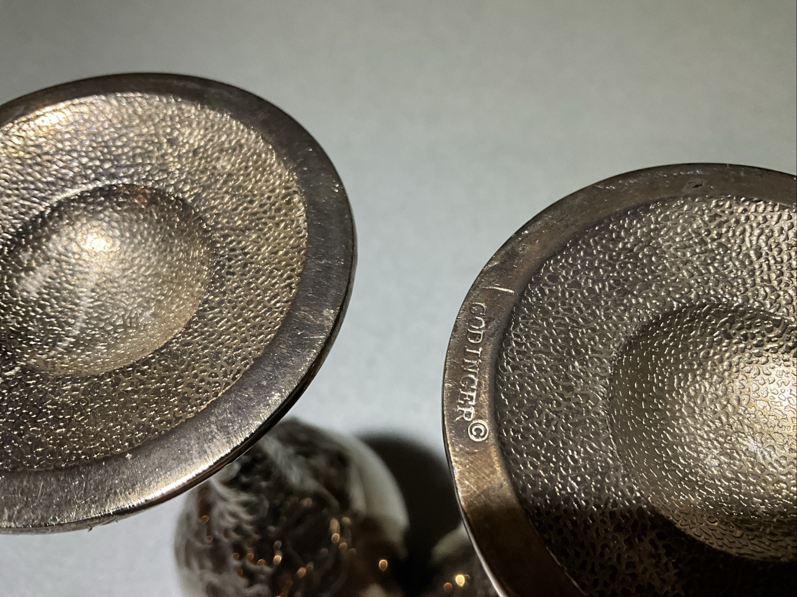 Set 2 Vintage Godinger Silver Plated Wine Goblet Grape Vine Leaf Design 7.5”