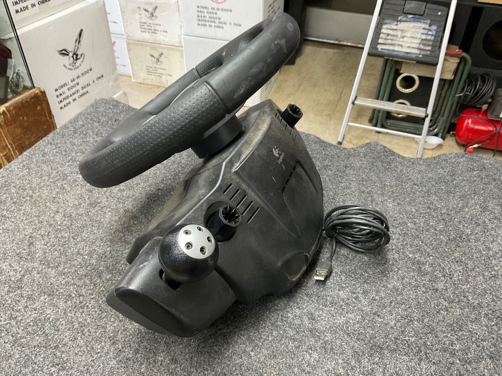 LOGITECH DRIVING FORCE GT Steering Wheel E-X5C19