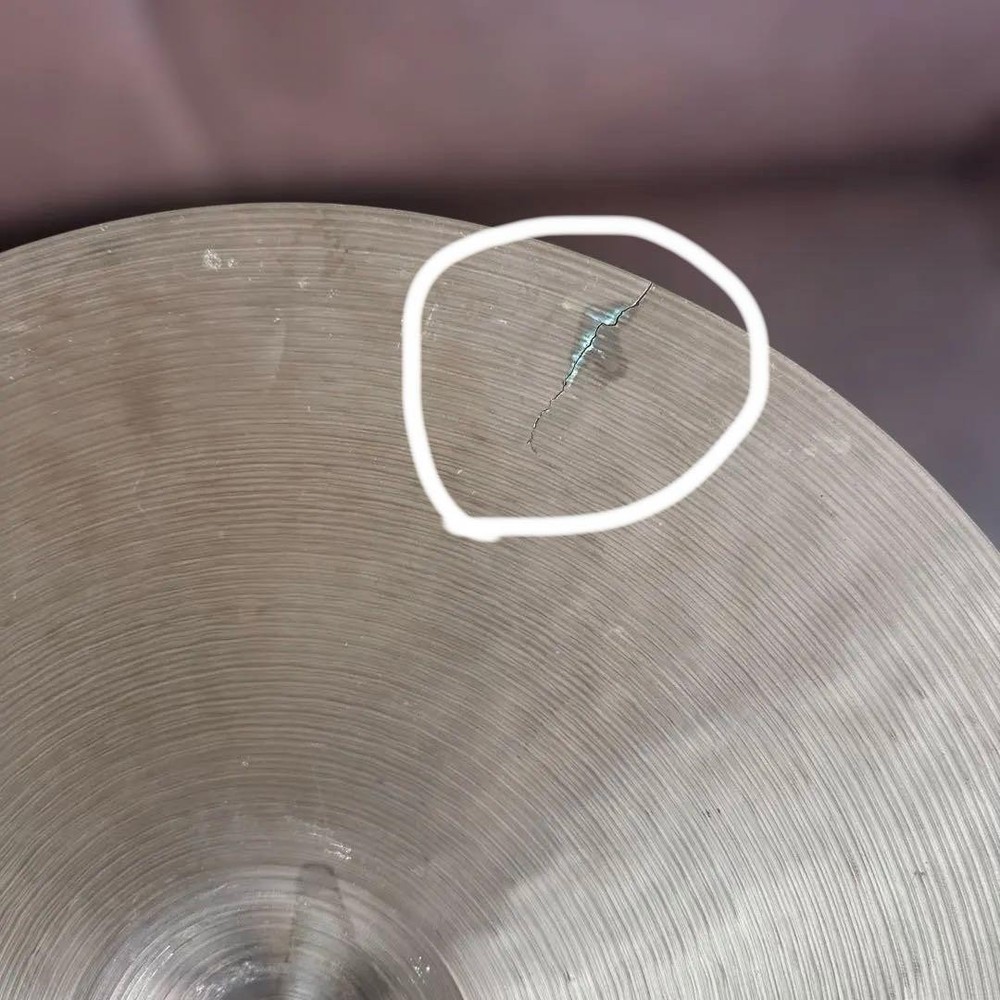 Zildjian Dark Crash Medium Thin 17 inches