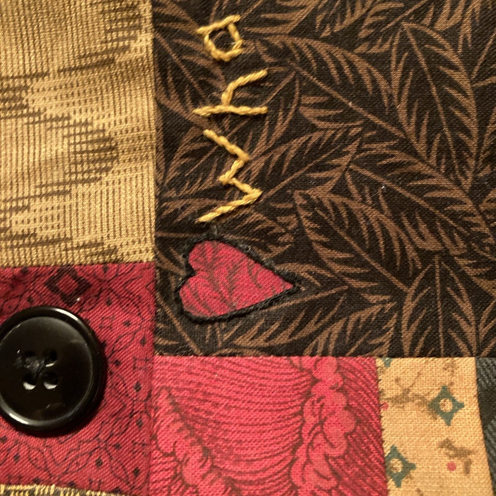 Primitive American Quilt Patchwork Hand Embroidered Mini Wall Hanging
