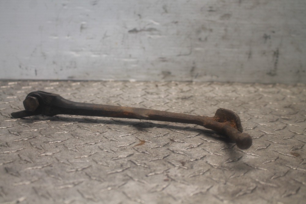 1982 YAMAHA XJ650 KICKSTAND