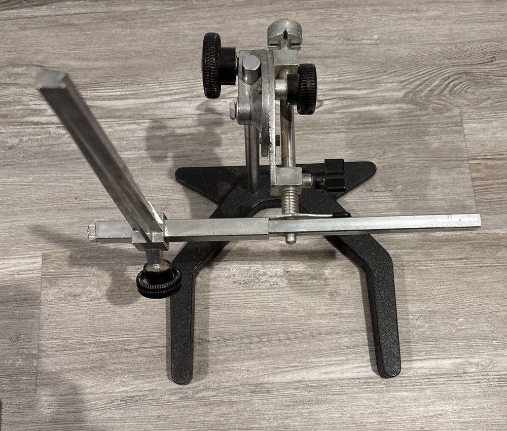 Vintage Technical Devices Co. Circuit Board Vise NICE!