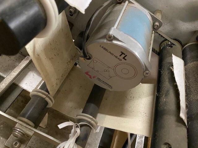 Quadrel T2 Tabletop Labeling System