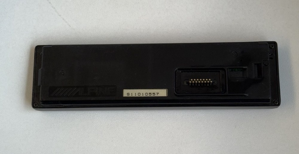 Alpine TDM-7590R Cassette Receiver Front Panel Only