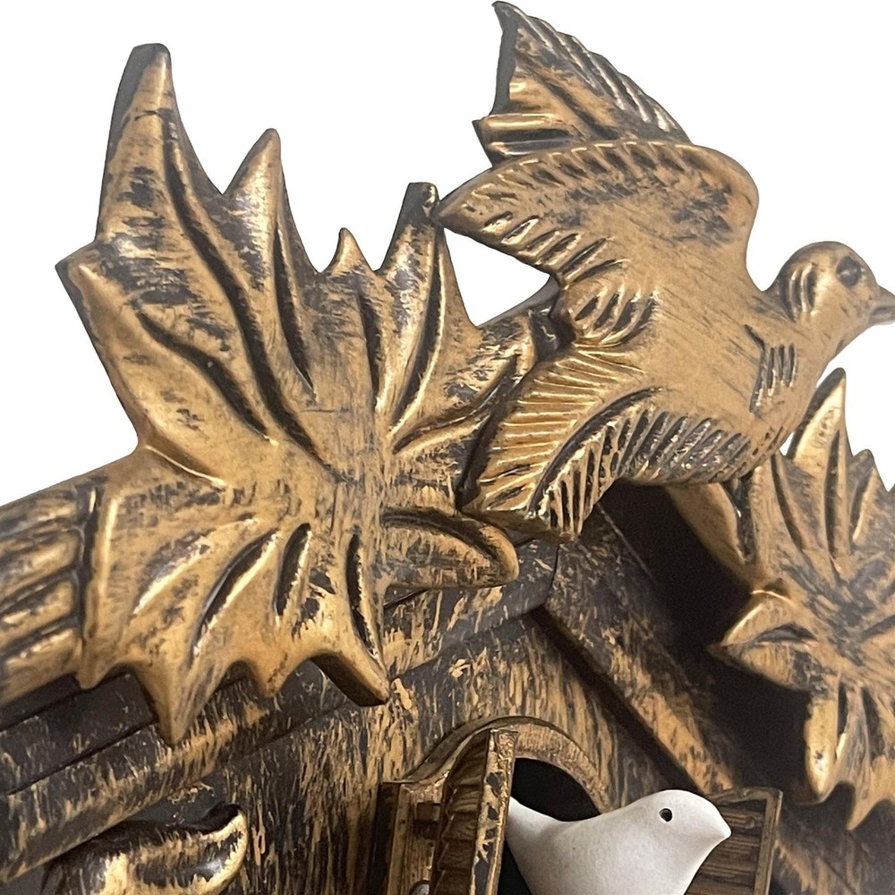 NEW WALPLUS Vintage Cuckoo Clock Brown Chiming Bird Flapping Adjustable Volume