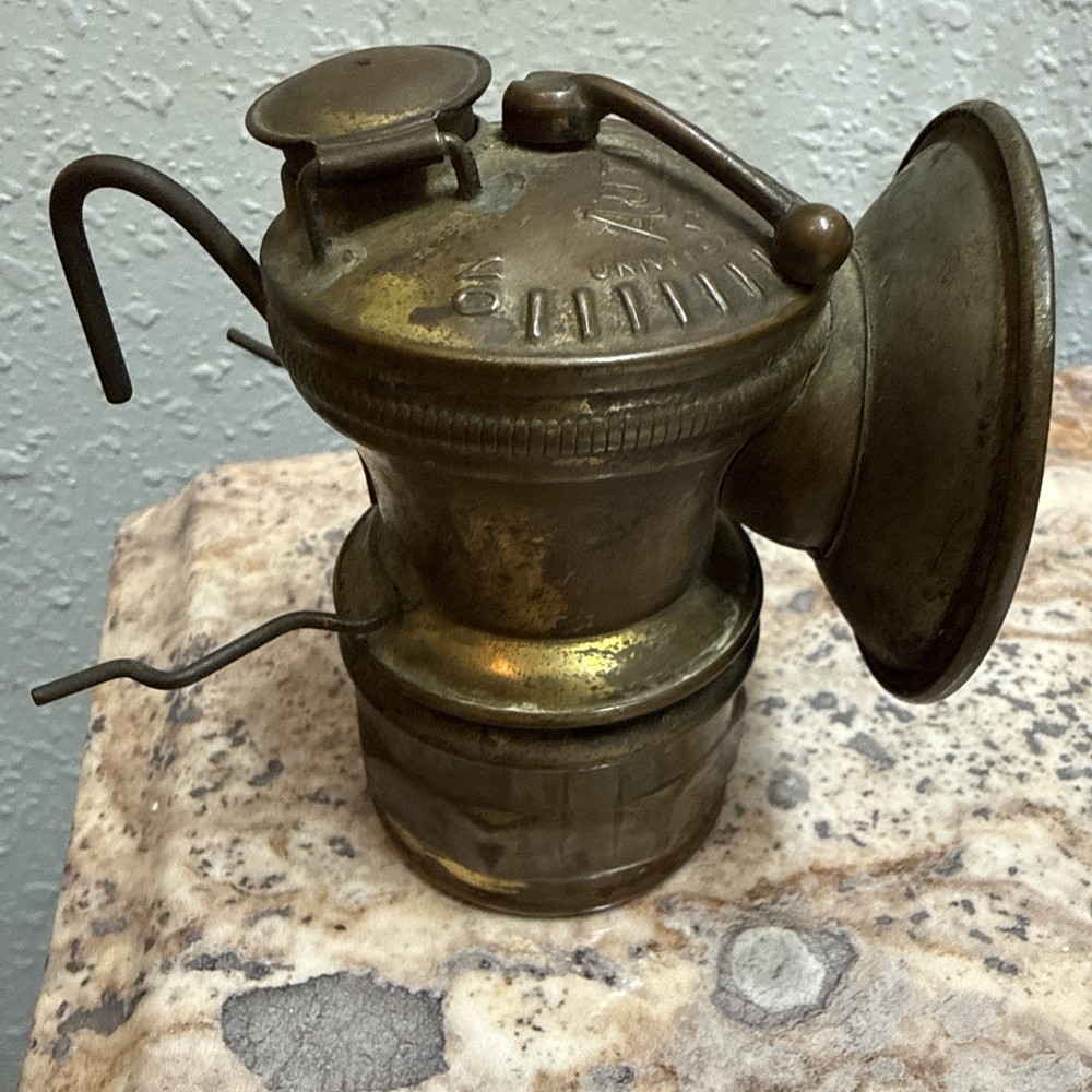 Vintage Auto-Lite carbide mining lamp