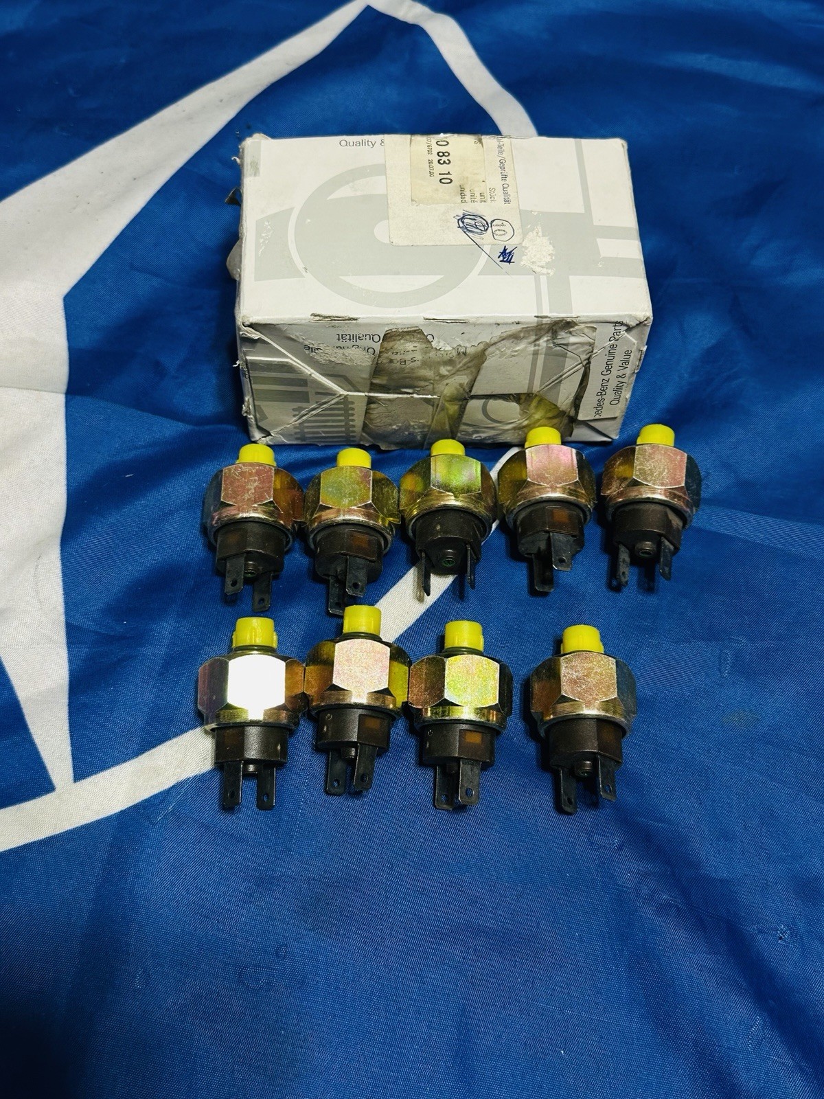 MERCEDES-BENZ W126 W201 W107  W124 A/C PRESSURE SWITCH GENUINE 1248208310