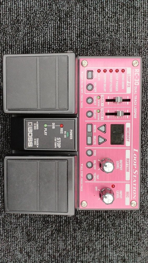 BOSS Model RC-30 Loop Station