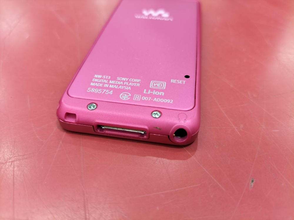 Walkman Model NW S13 SONY