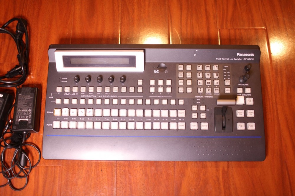 Panasonic Video Switcher (AV-HS450C1N & AV-HS450U1N) Controller + Mainframe READ
