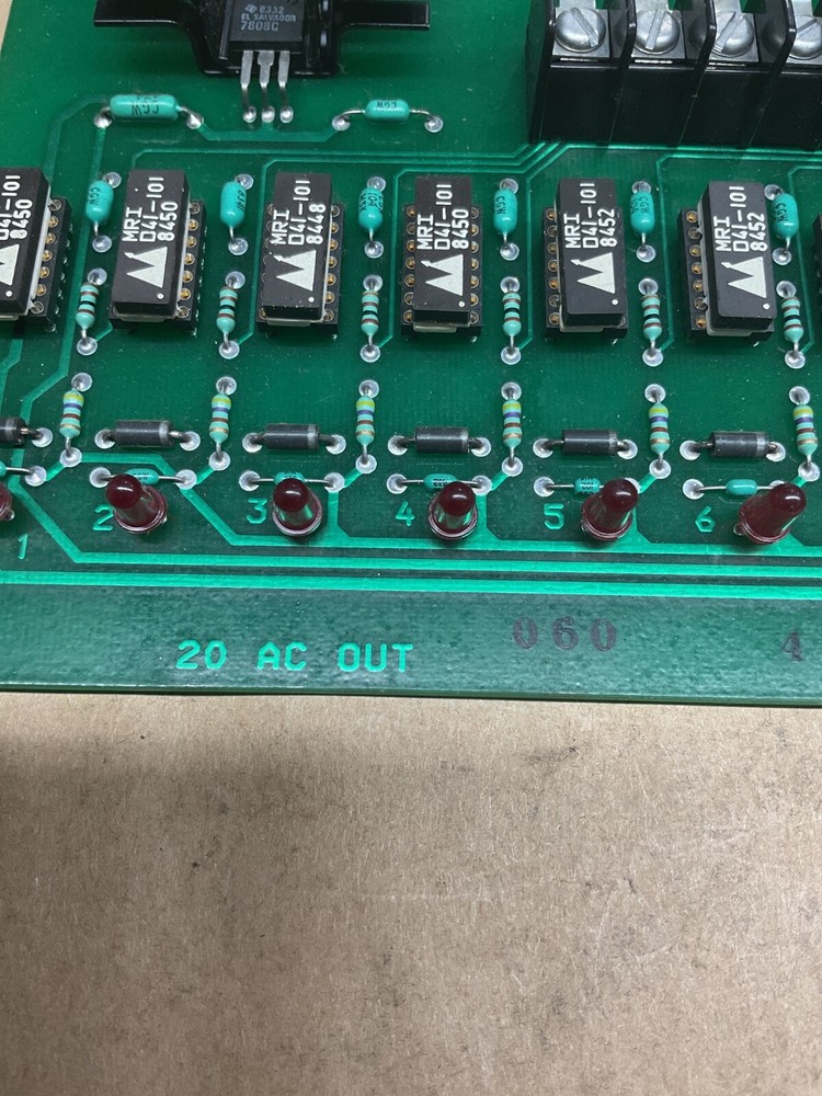 Universal Instruments 40540901 Circuit Board #4023PT121