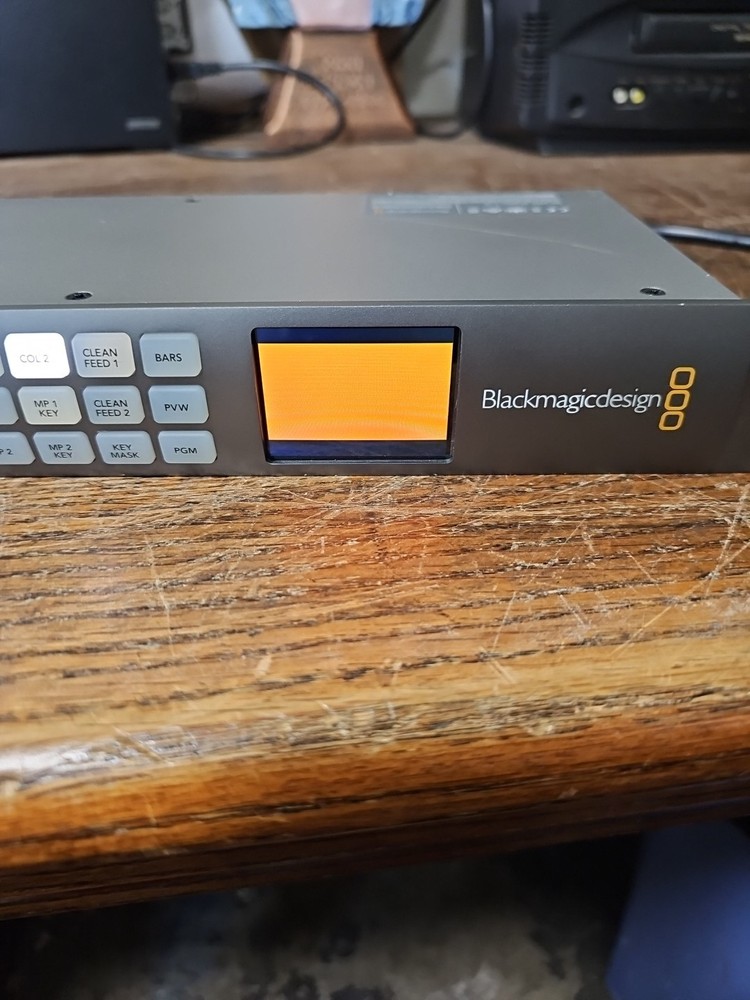 Blackmagic Design ATEM Production Studio 4K – 8-Input Live Switcher