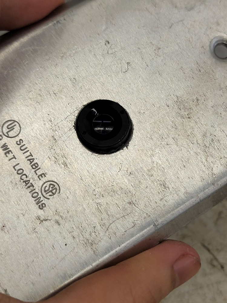 (2) KT&C KPC-S500 Camera