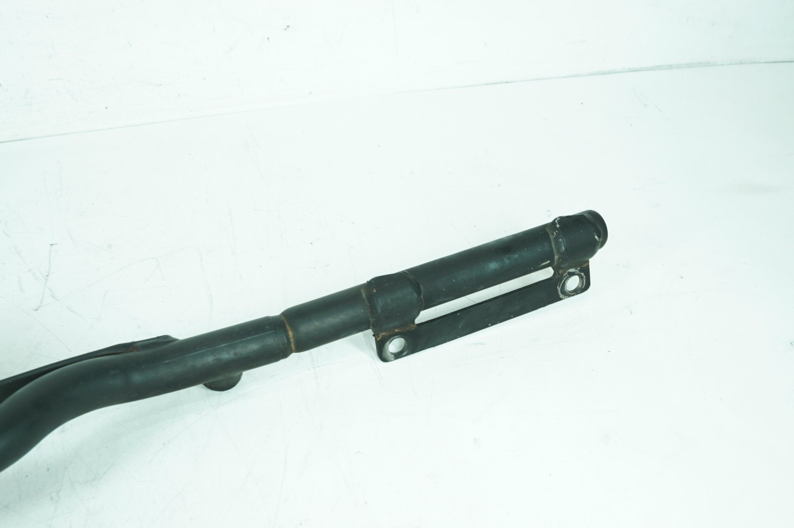 08 Harley Sportster XL1200 Low Exhaust Muffler Interconnect Bracket Support Bar