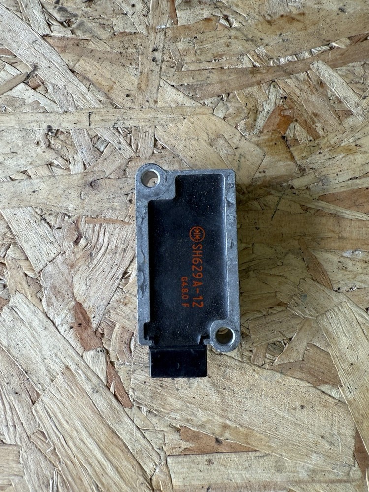 Yamaha MT125 Regulator/rectifier