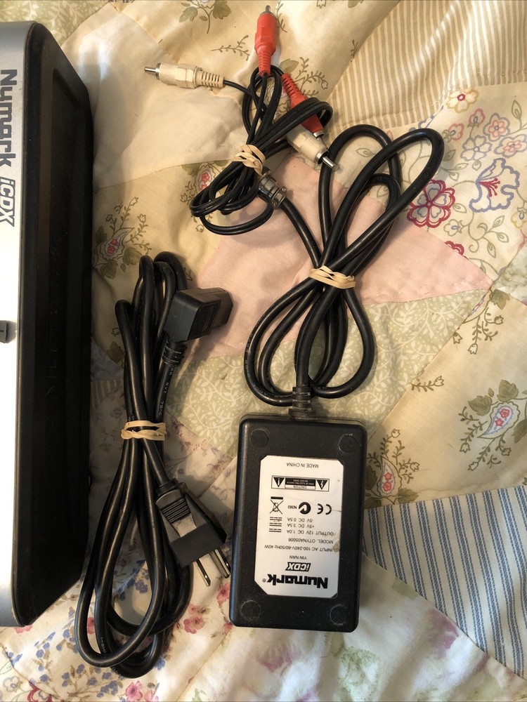 Numark iCDX professional digital audio player MP3 storage