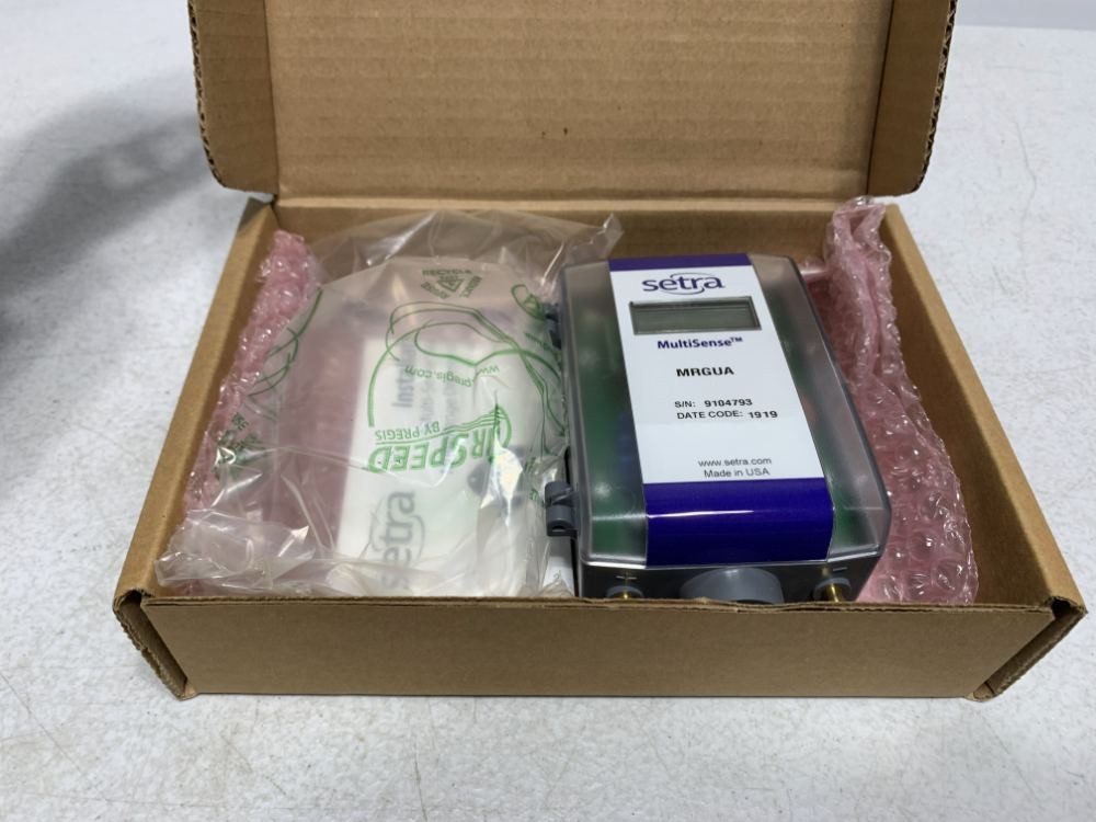 Setra MRGUA Pressure Transmitter Multi-Range 0-5" WC