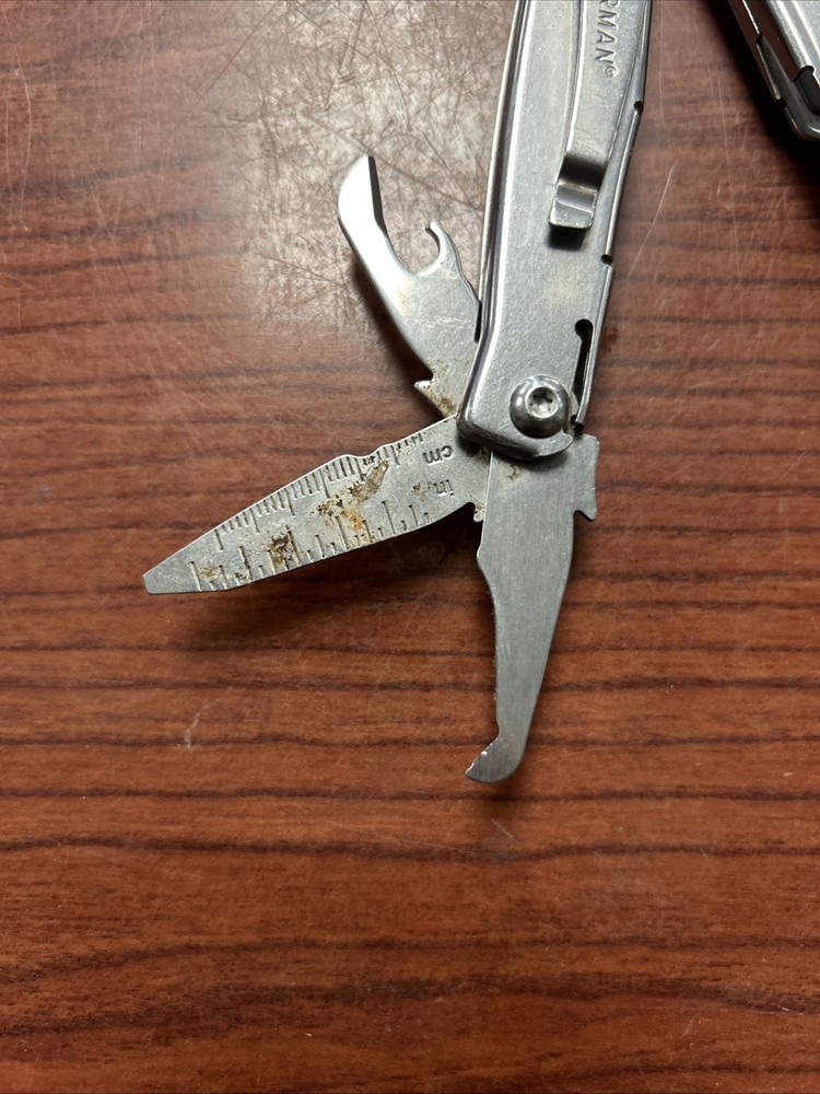 Leatherman Rev 3.8" Multi-Tool, Stainless