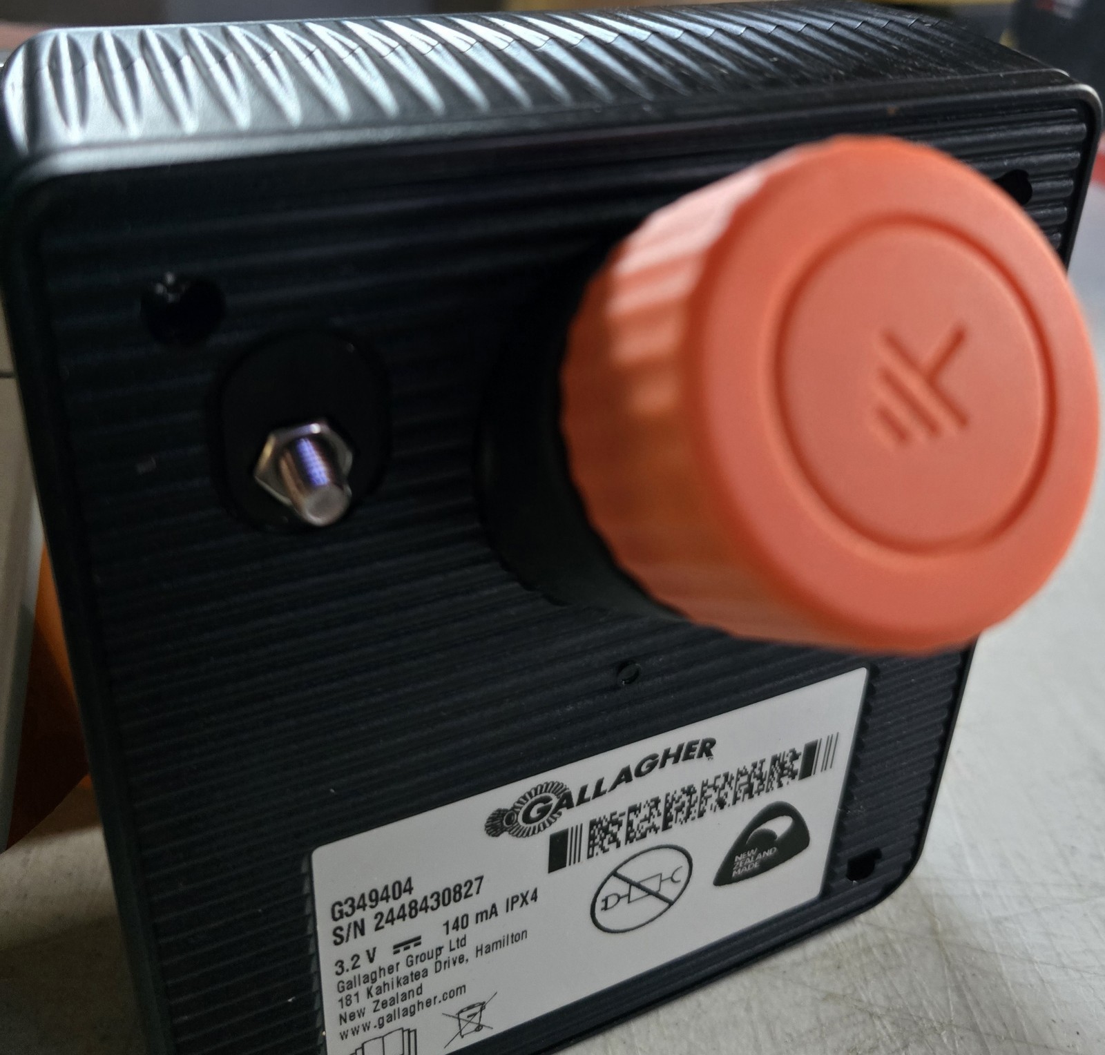 Gallagher S6 Lithium Solar Fence Energizer Pet And Backyard Protection New