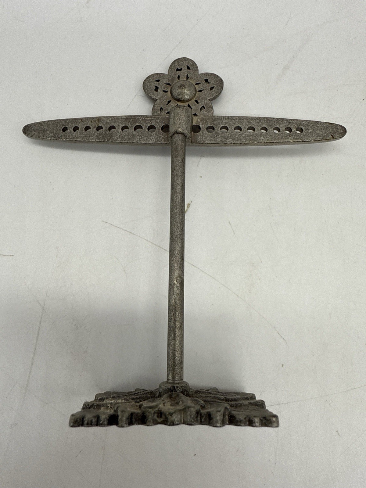 Jewelry Display Stand Earring Holder Organizer Flower Accent Bronze Tone