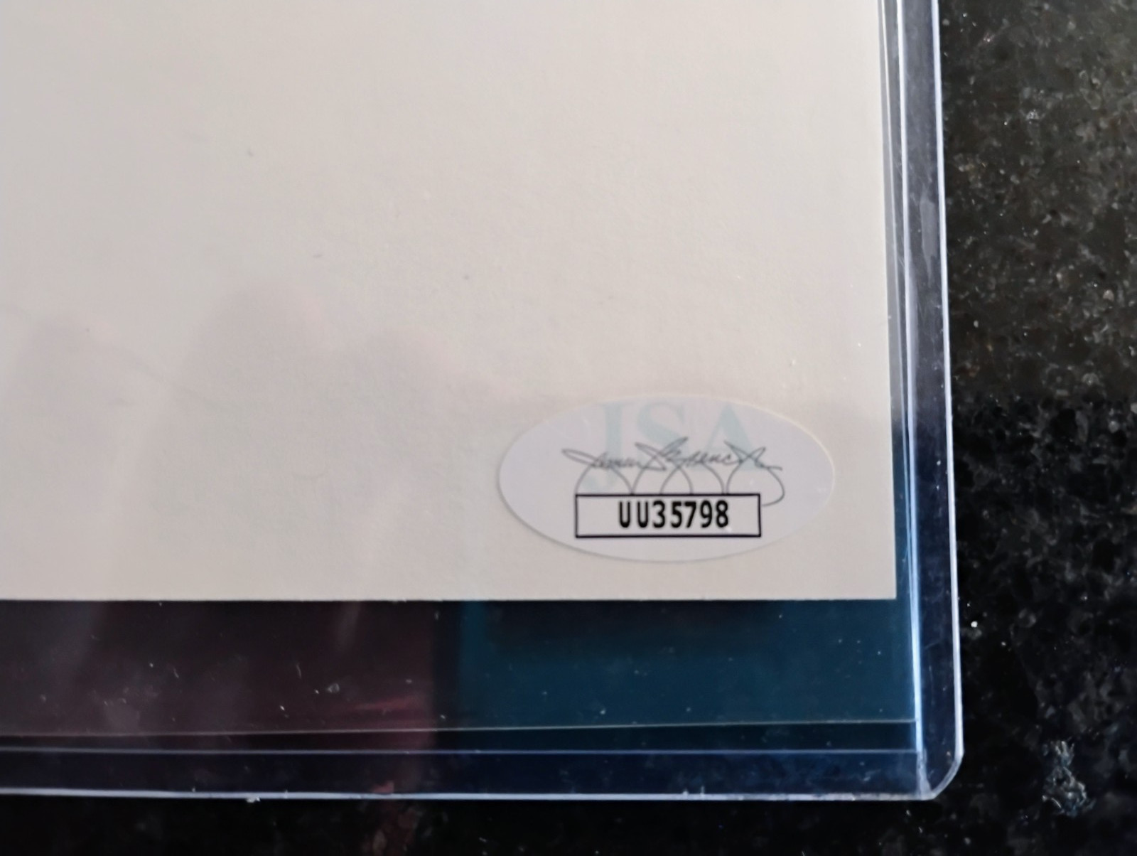 NOTORIOUS KRISTI NOEM - SIGNED BUSINESS CARD - AUTHENTICATED / CERTIFIED BY JSA