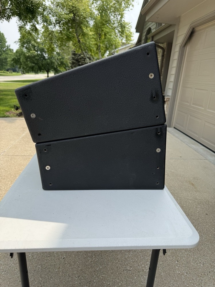 McCauley In.line line array 4 boxes