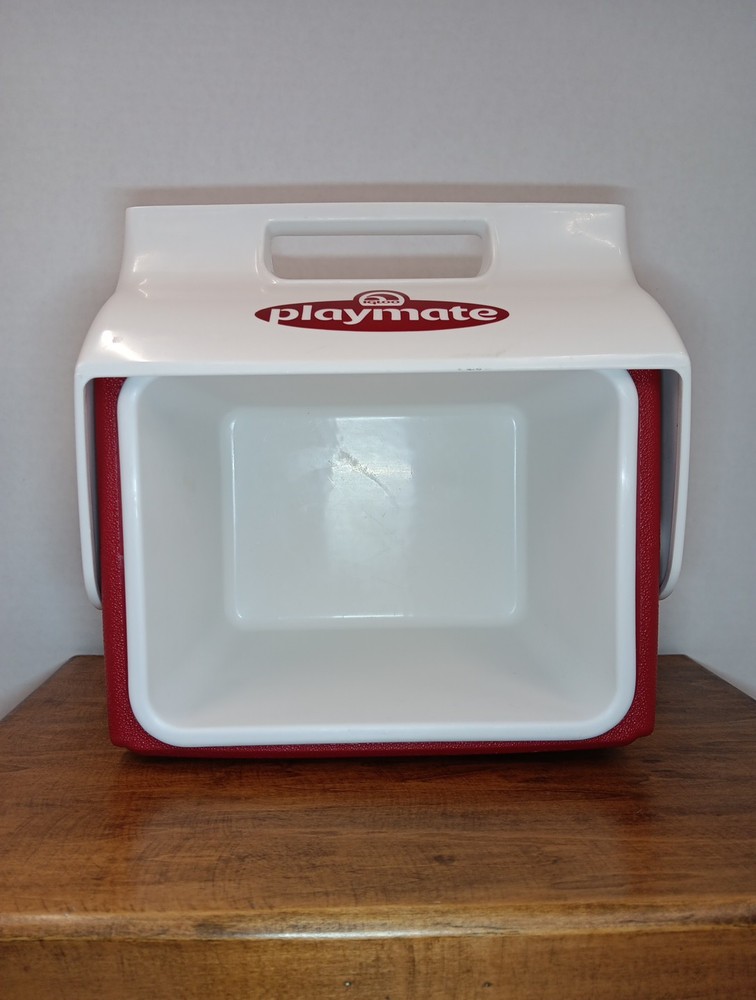 Igloo Playmate Mini Cooler 6 Can Red & White Lunch Box