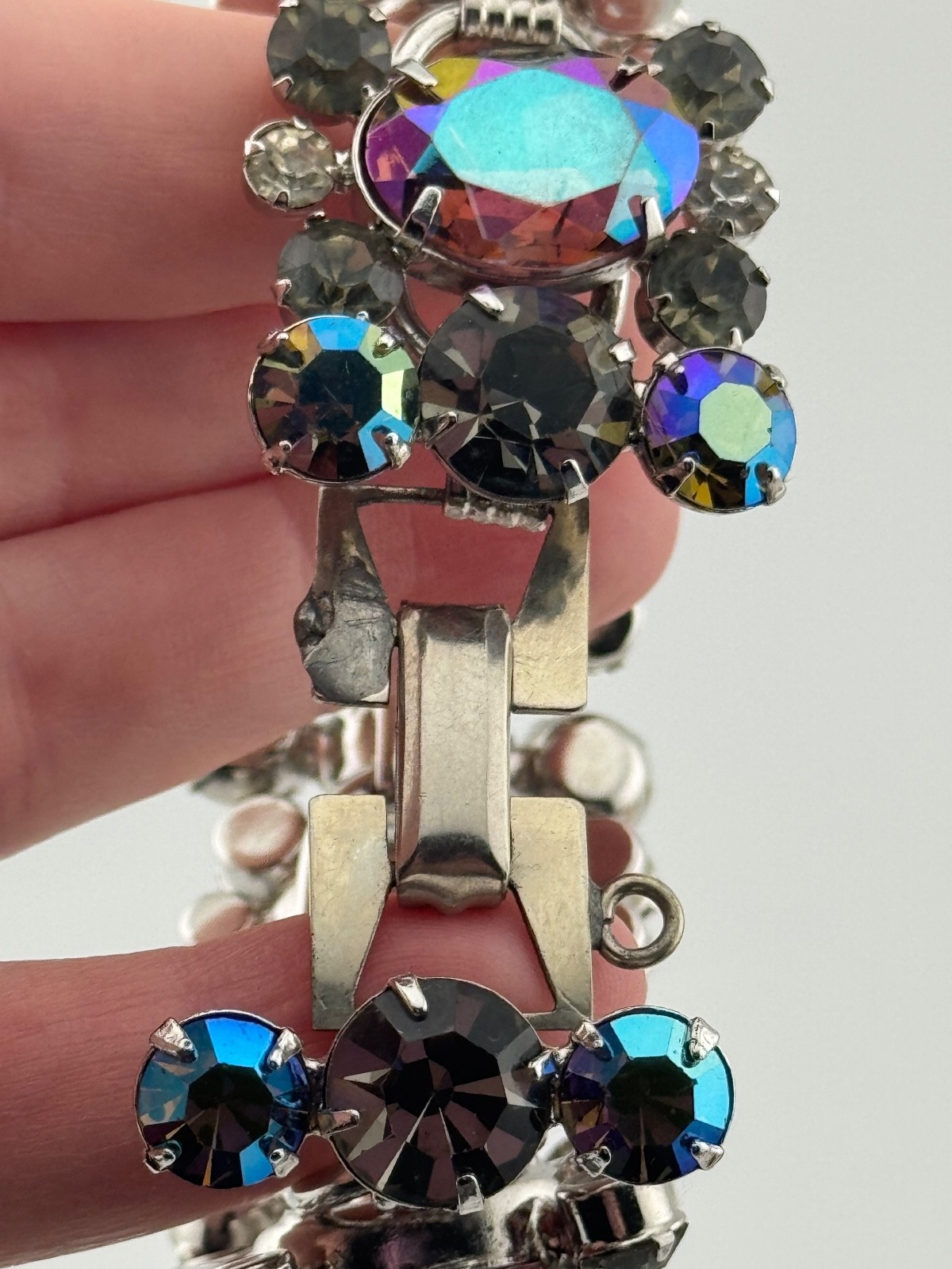 Vintage Juliana D&E 5 Link Bracelet Oval AB Aurora Borealis Rhinestone READ