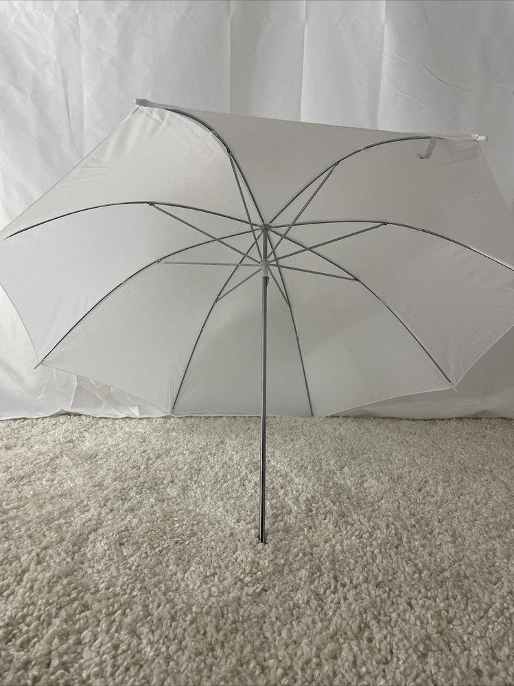 Neewer Small Deep Translucent Umbrella - 33'' used