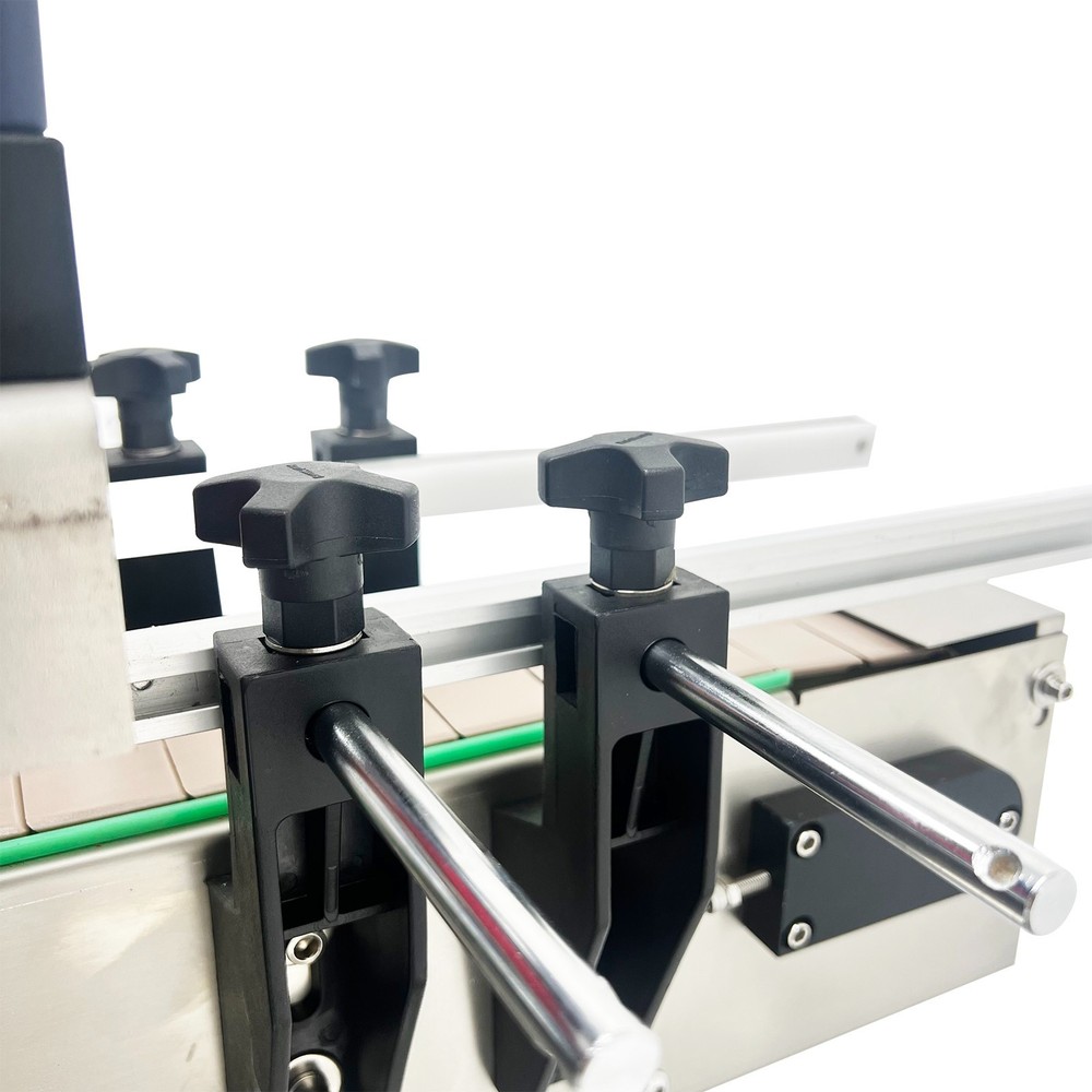 110V Double Sided Auto Desktop Labeling Machine for Square/Hexagonal Bottle etc