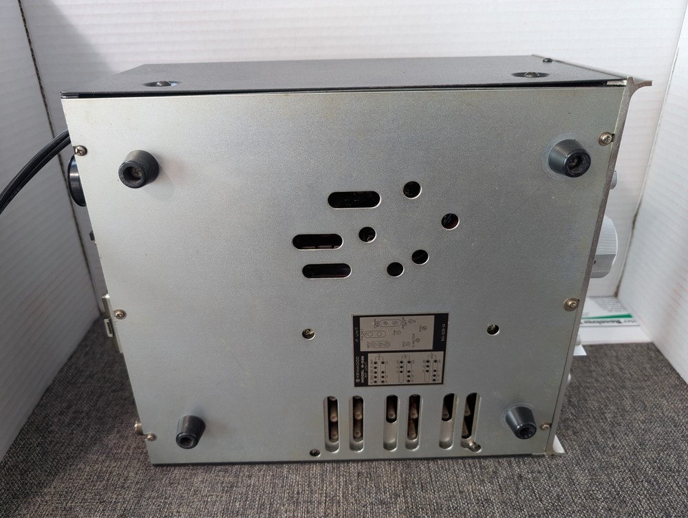 Kenood Communications receiver Model R-599 w/2 meter module