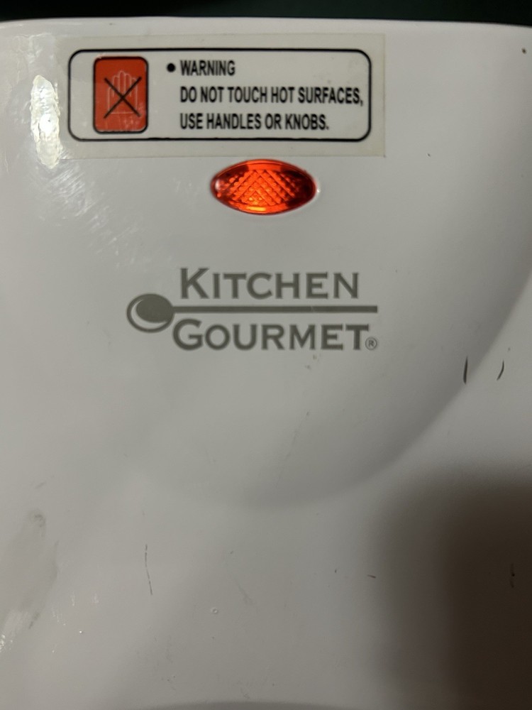 Kitchen Gourmet electric omelet maker