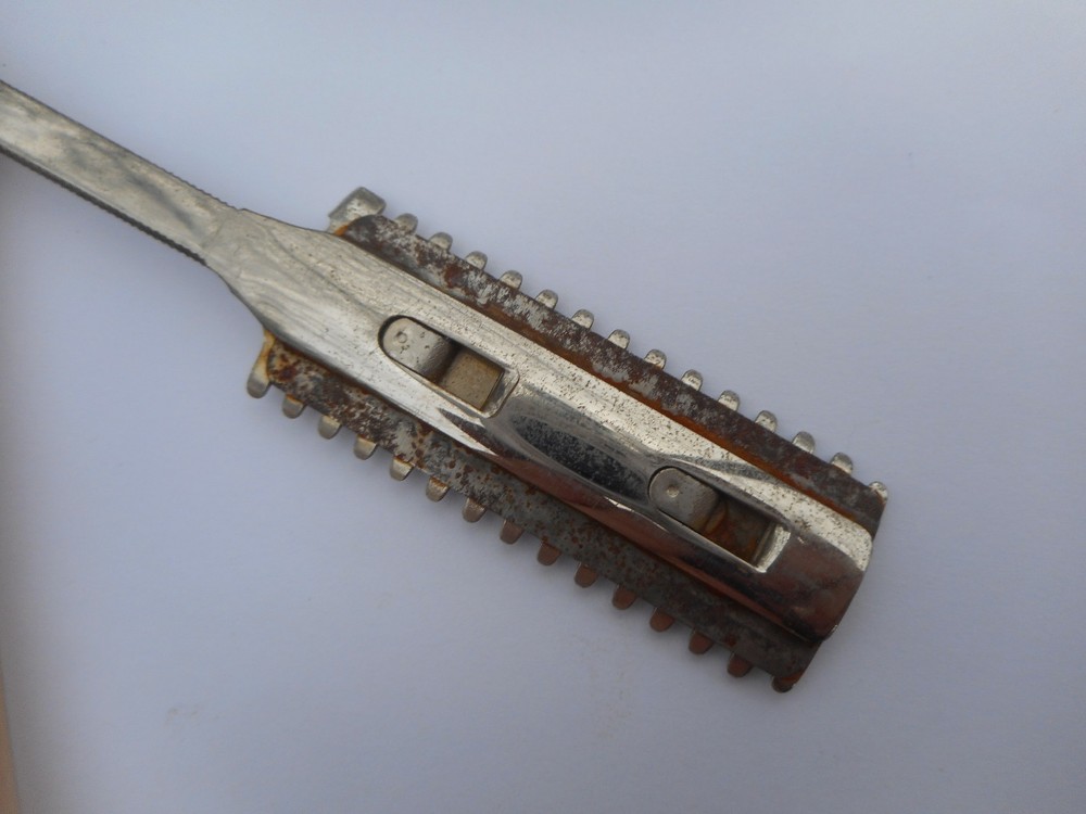 DURHAM DUPLEX BARBER'S THINNING SHAPING COMB RAZOR